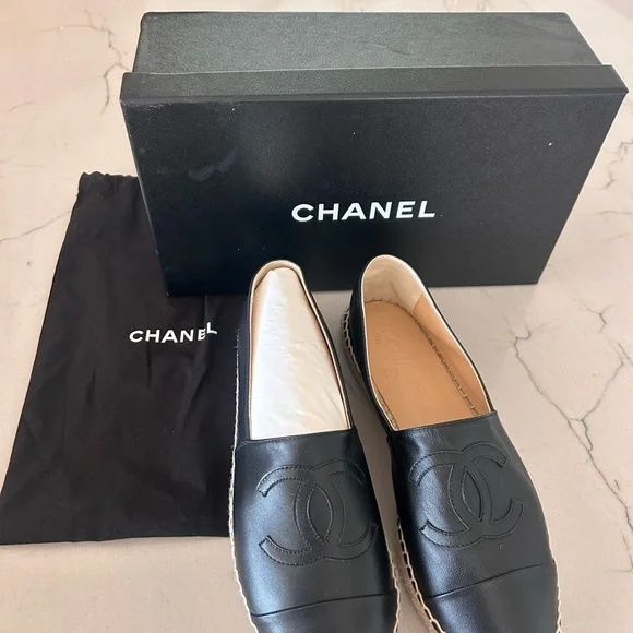 CHANEL Black Leather Espadrille Flats with Braided Jute Sole - Picture 6 of 8